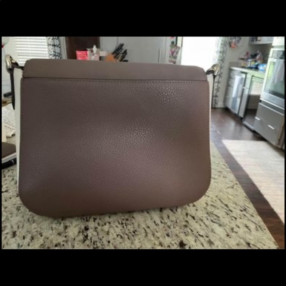 Kate Spade purse. Only used once. It is a beautiful bag. - Picture 4 of 4